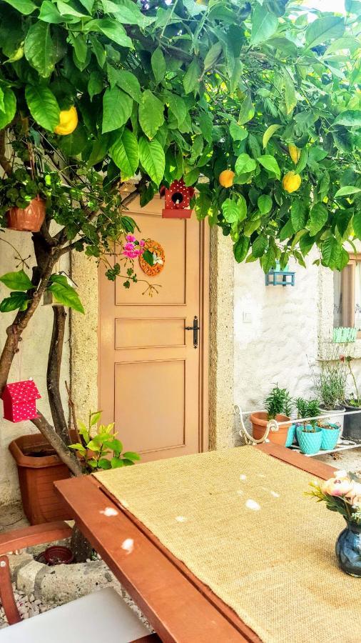 Lilyum Alaçatı - Taş Ev Dış mekan fotoğraf