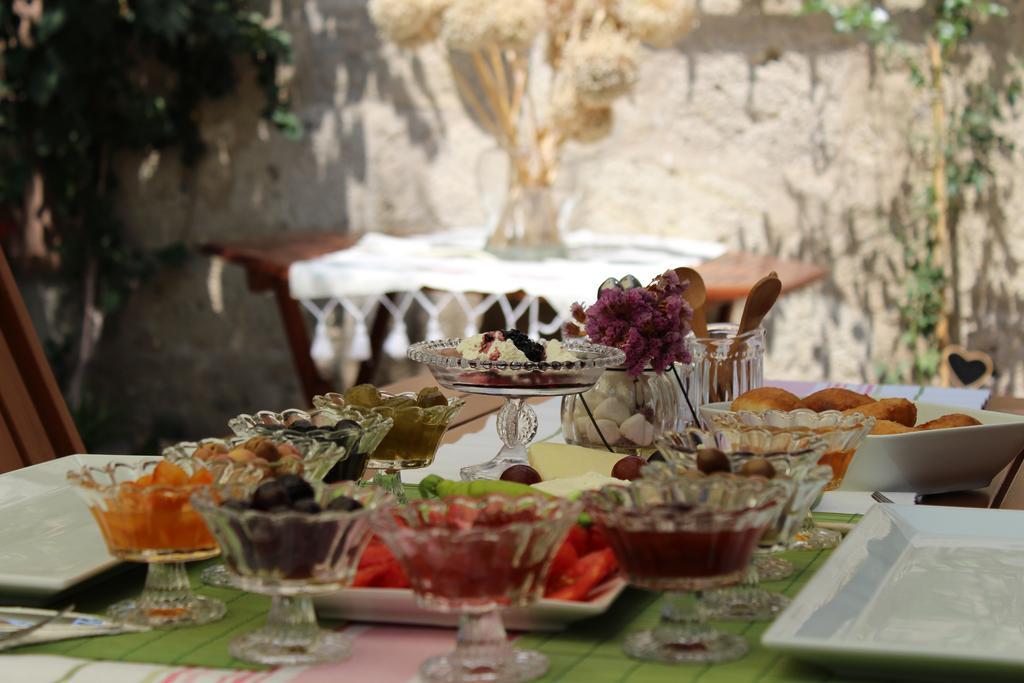 Lilyum Alaçatı - Taş Ev Dış mekan fotoğraf