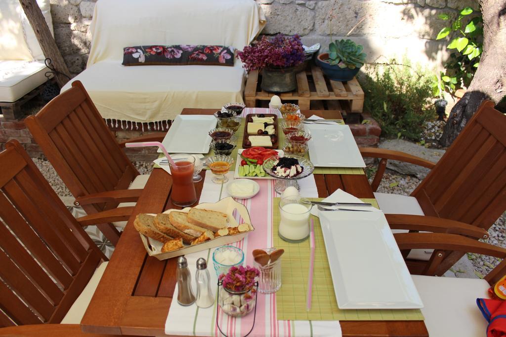Lilyum Alaçatı - Taş Ev Dış mekan fotoğraf