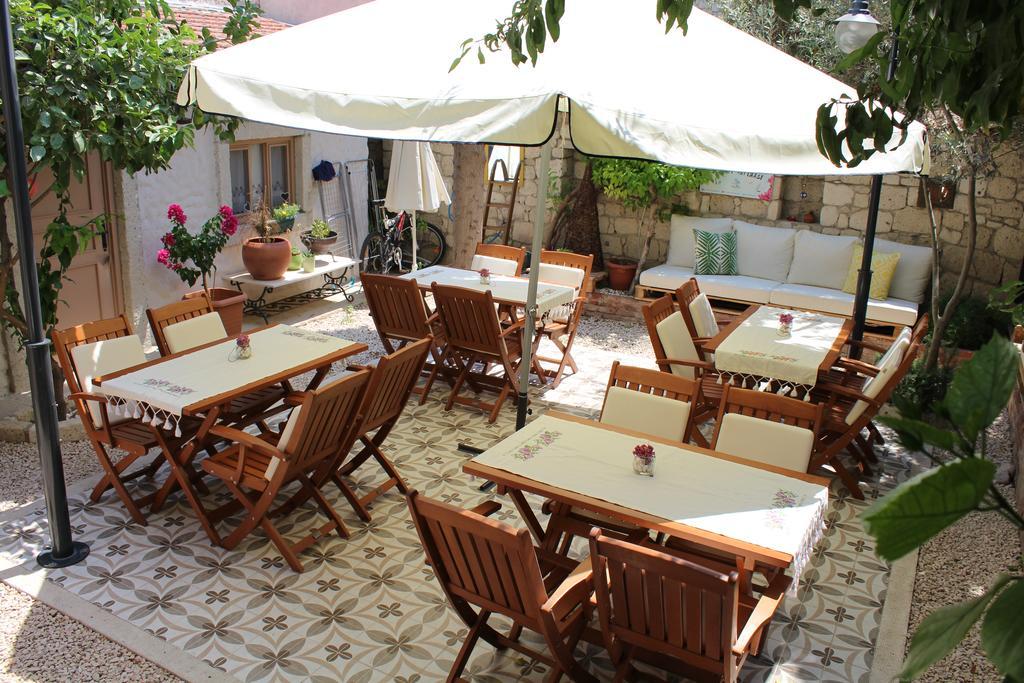 Lilyum Alaçatı - Taş Ev Dış mekan fotoğraf