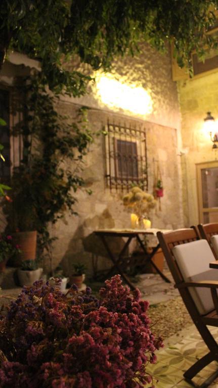 Lilyum Alaçatı - Taş Ev Dış mekan fotoğraf